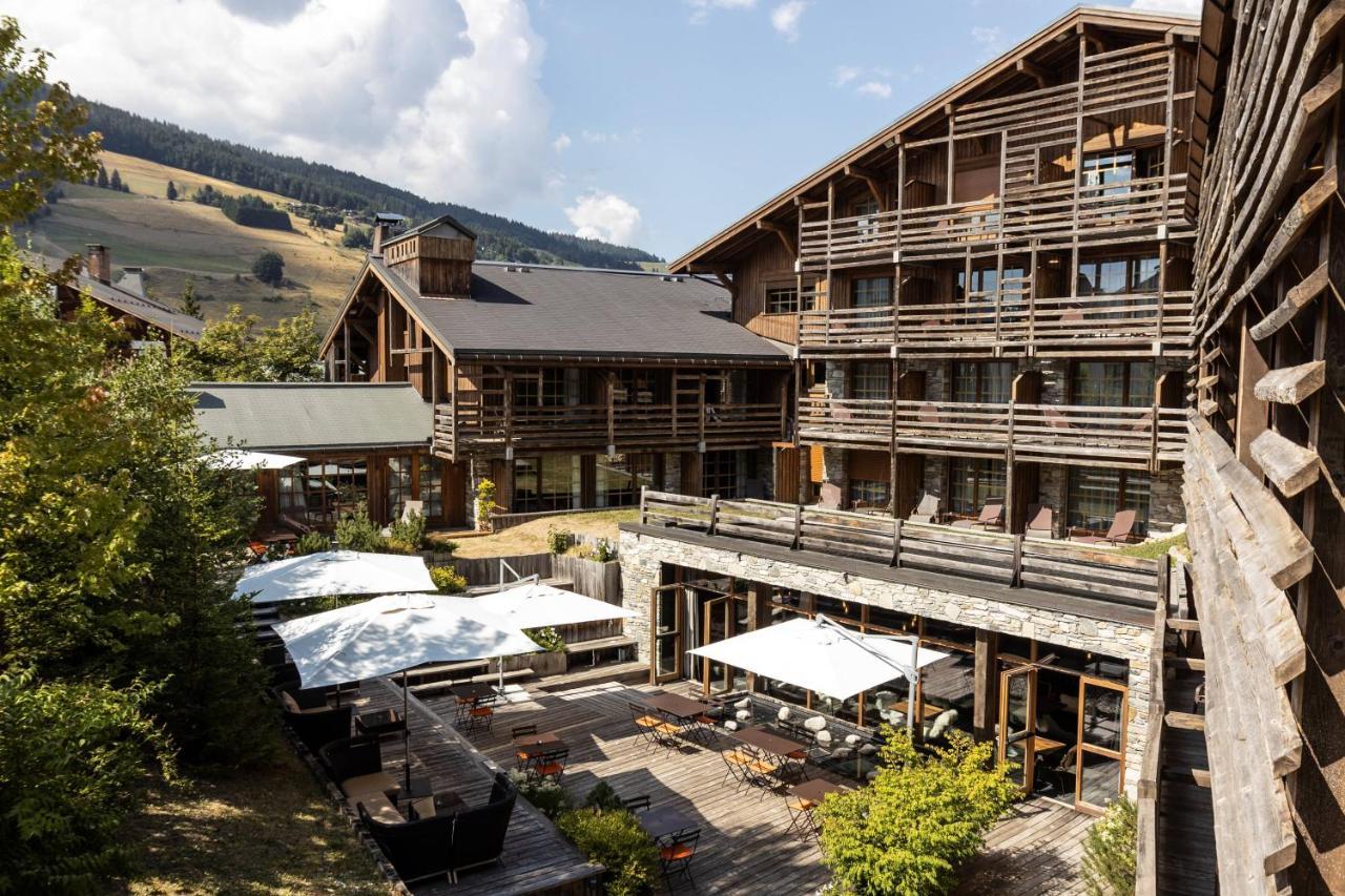 M De Hotel